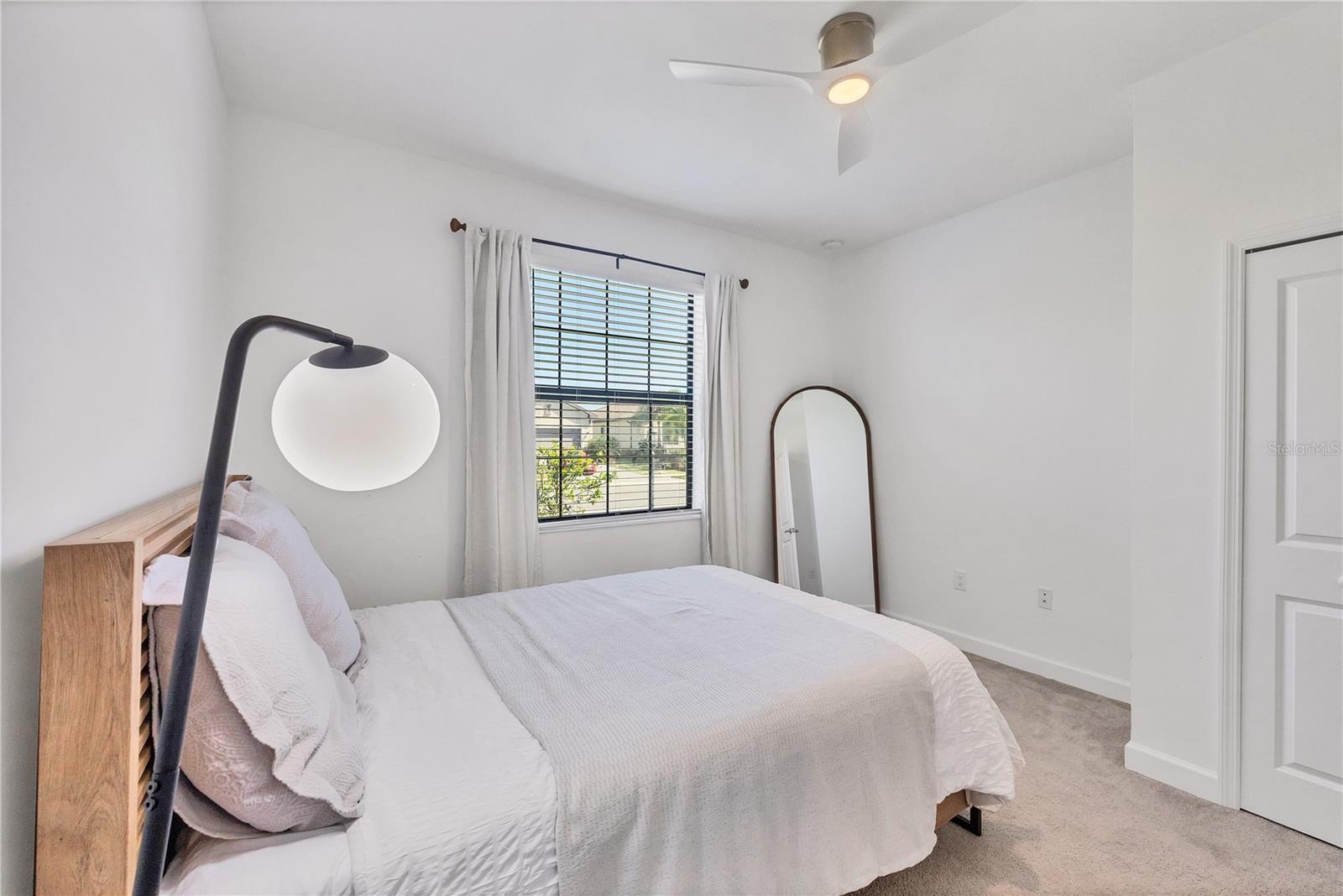 15716 Barefoot Beach Dr Property Photo 14