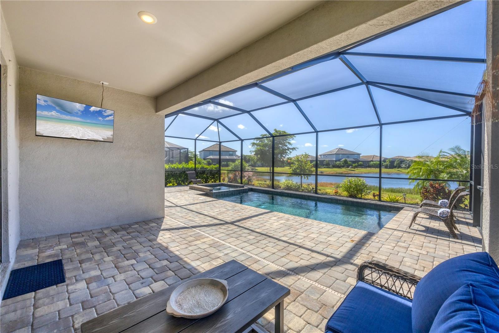 15716 Barefoot Beach Dr Property Photo 22