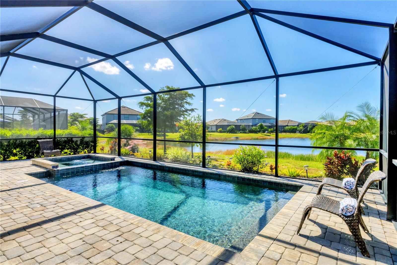 15716 Barefoot Beach Dr Property Photo 23