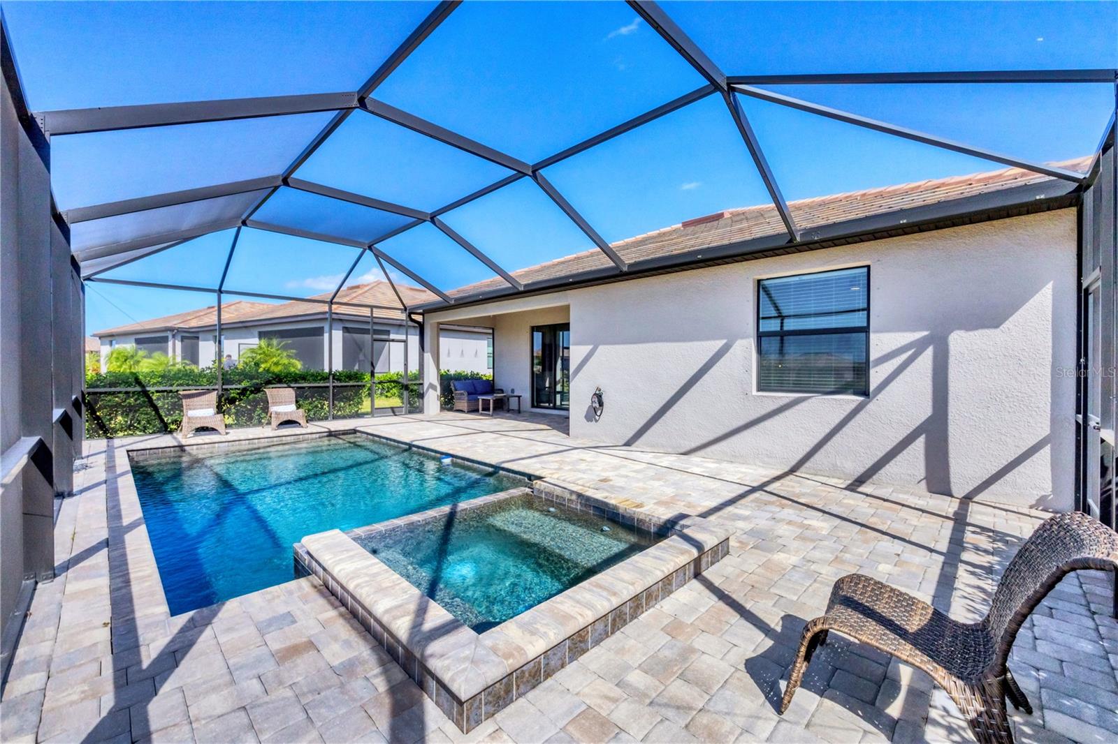 15716 Barefoot Beach Dr Property Photo 25