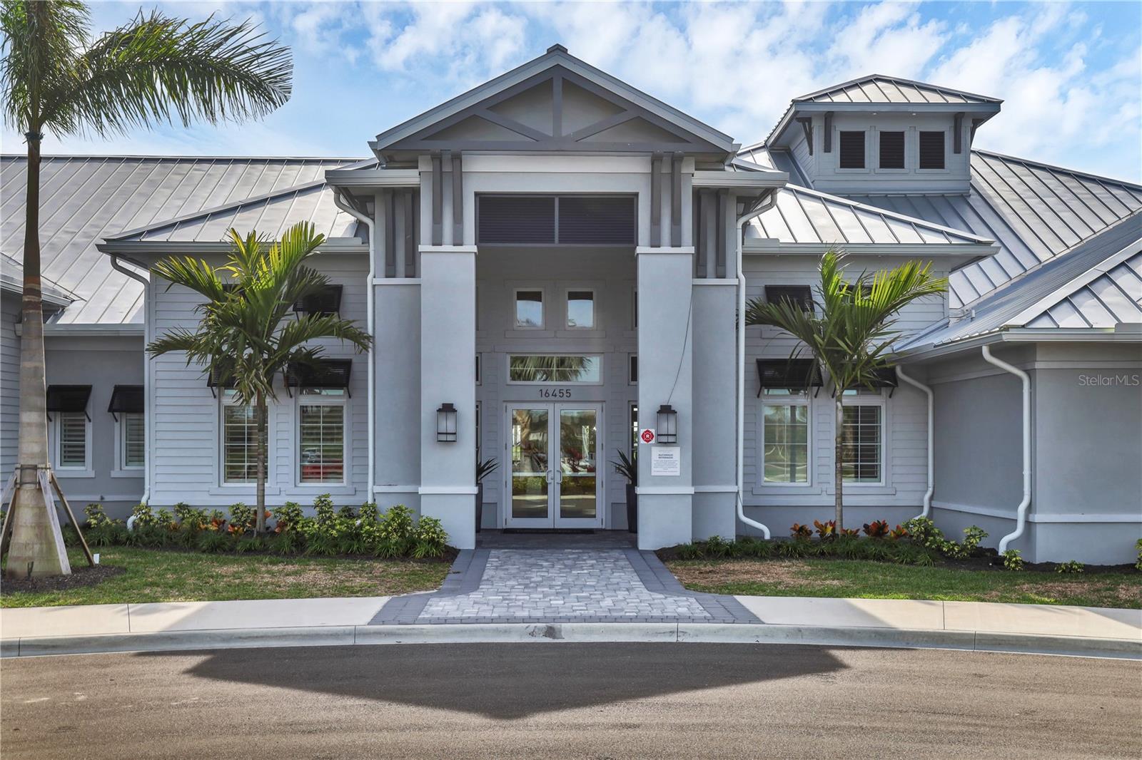 15716 Barefoot Beach Dr Property Photo 36