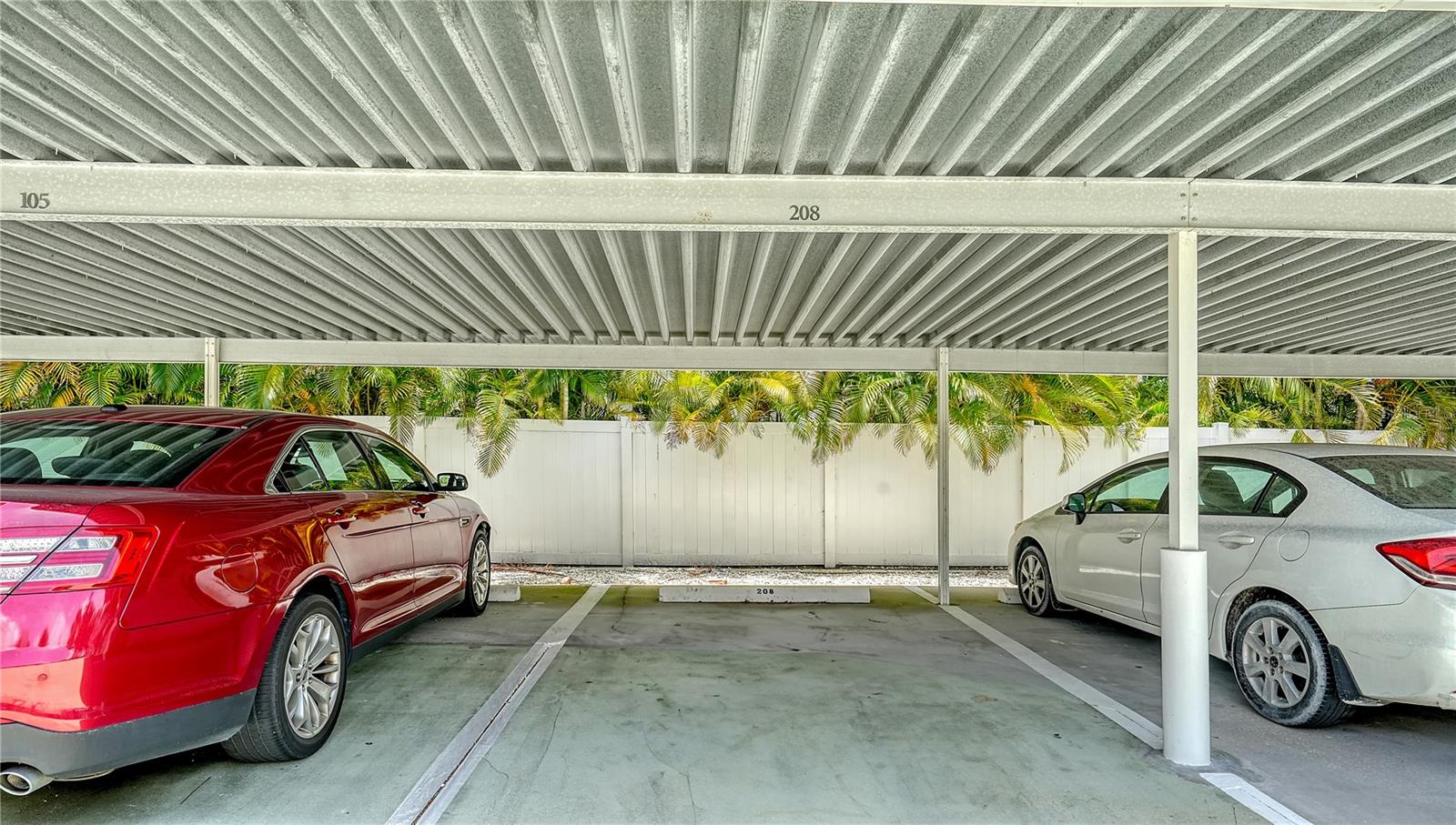 631 N Orange Ave #208 Property Photo 22