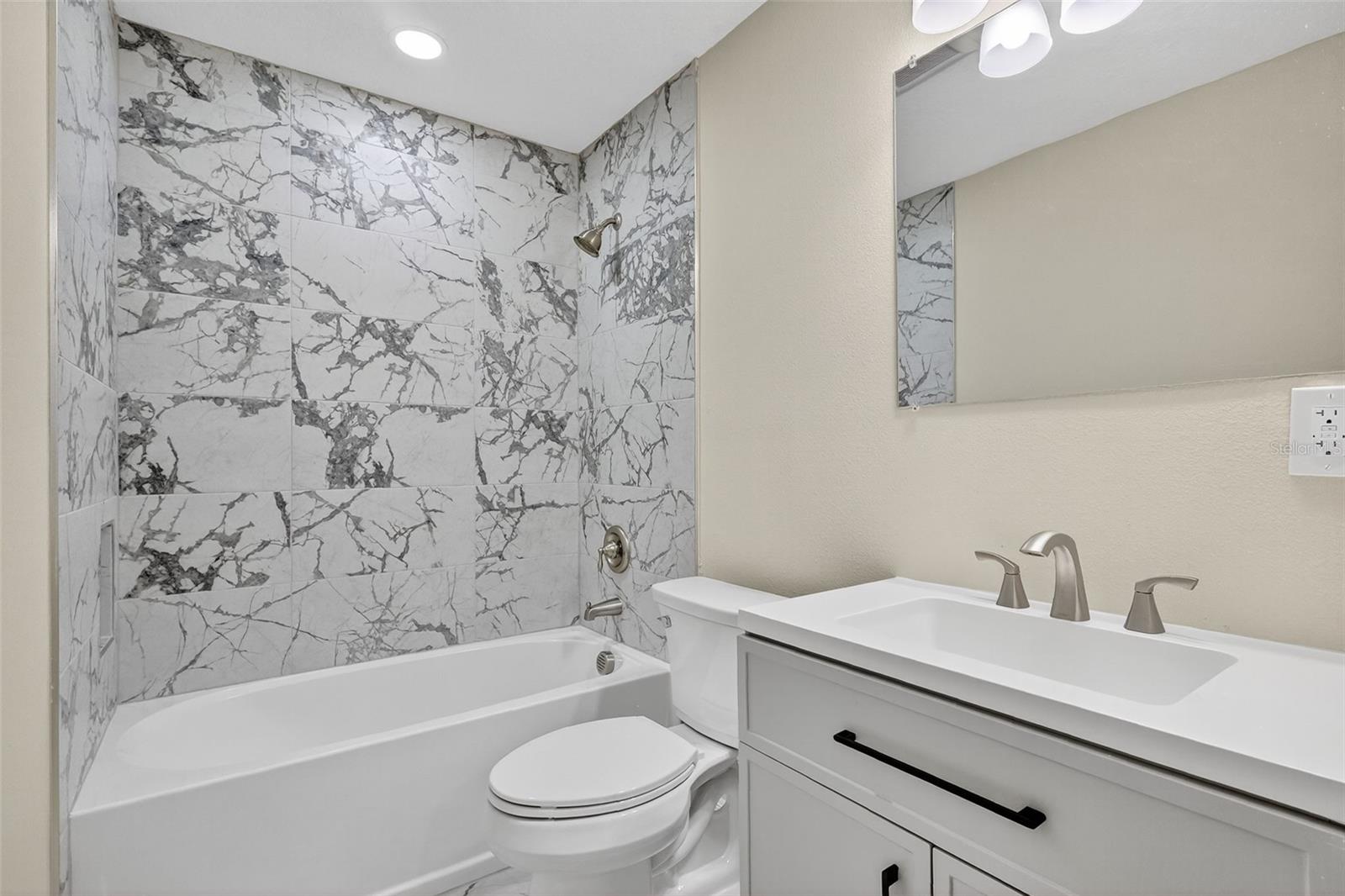1505 8th Ave E Property Photo 11