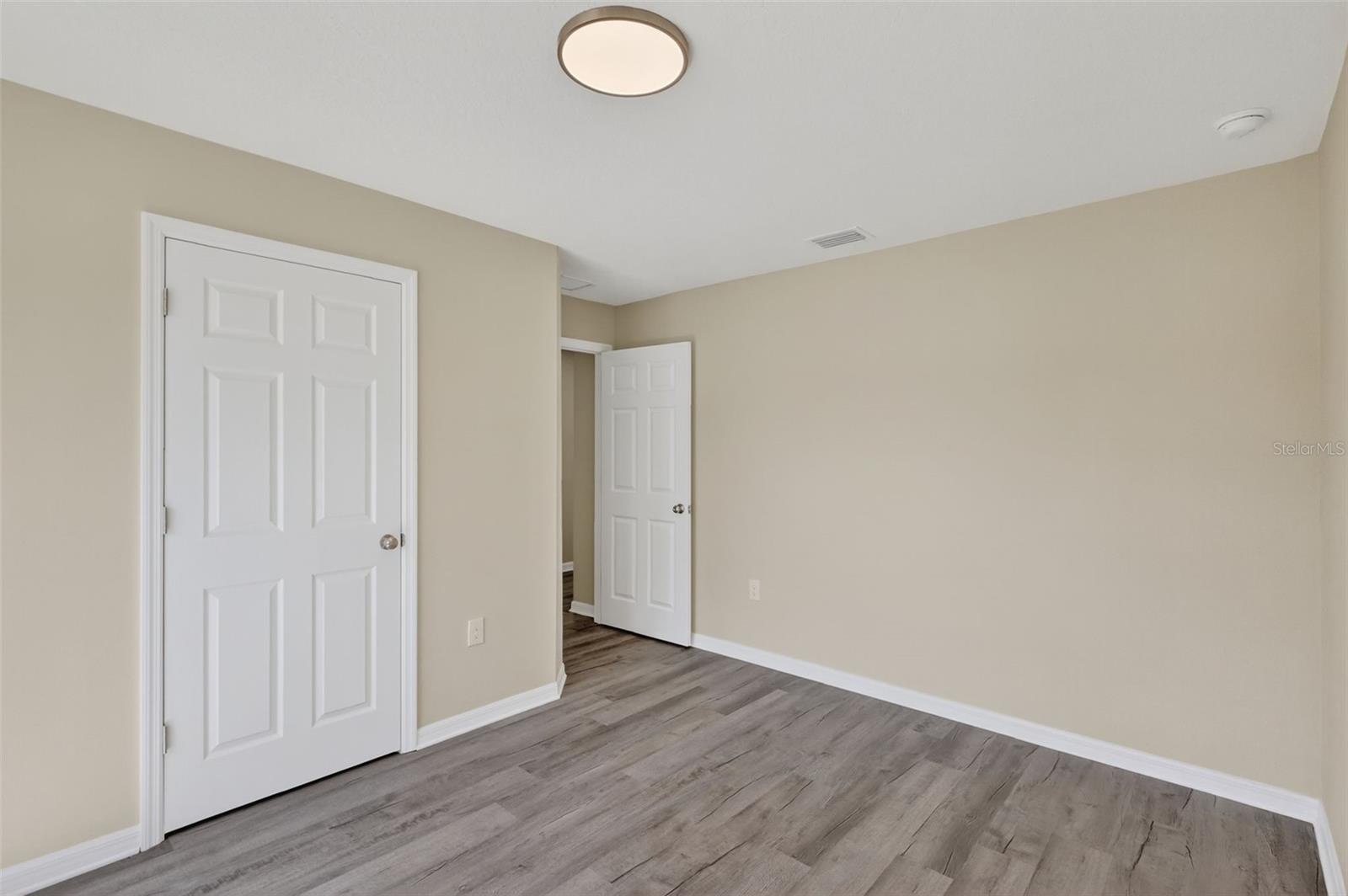 1505 8th Ave E Property Photo 15