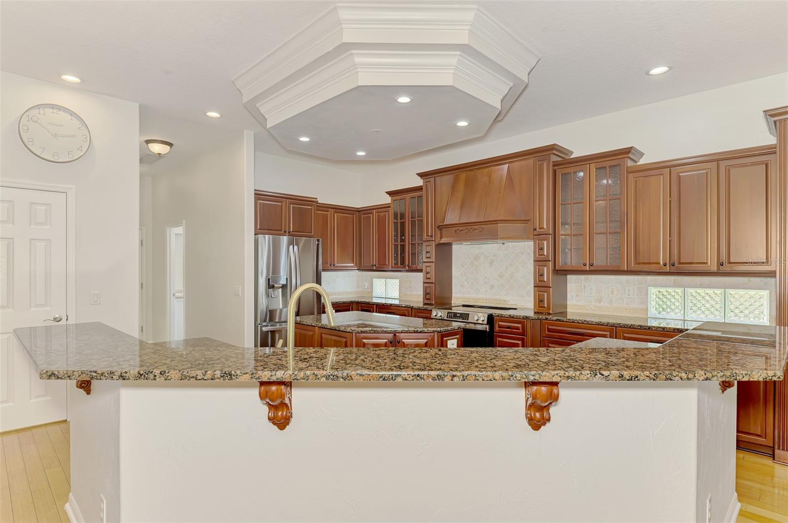 5684 Eastwind Dr Property Photo 20