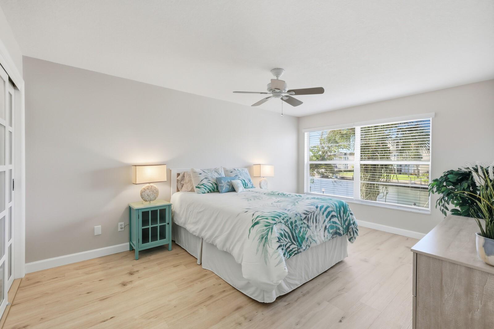 4380 Exeter Dr #h202 Property Photo 15