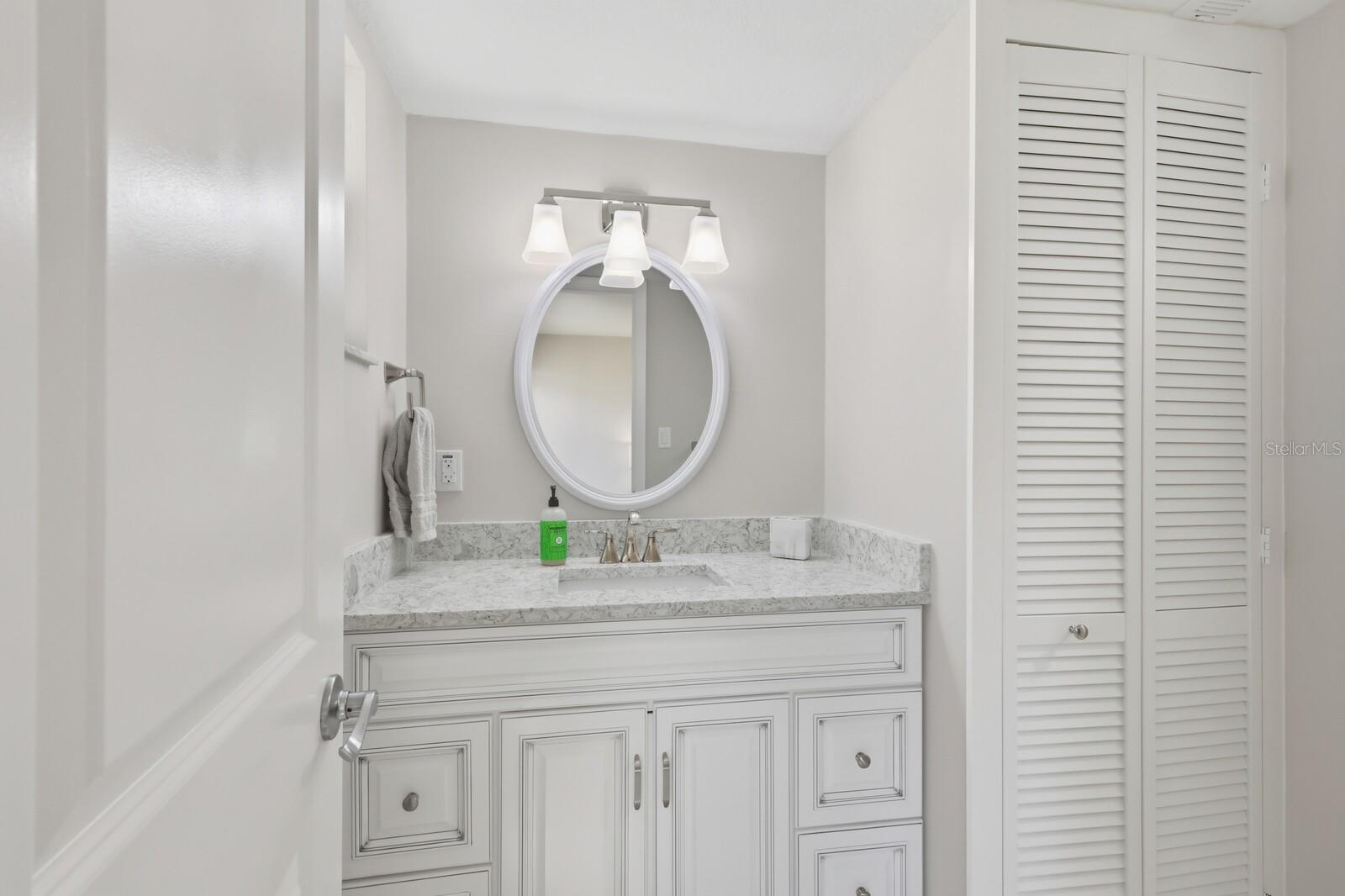 4380 Exeter Dr #h202 Property Photo 20