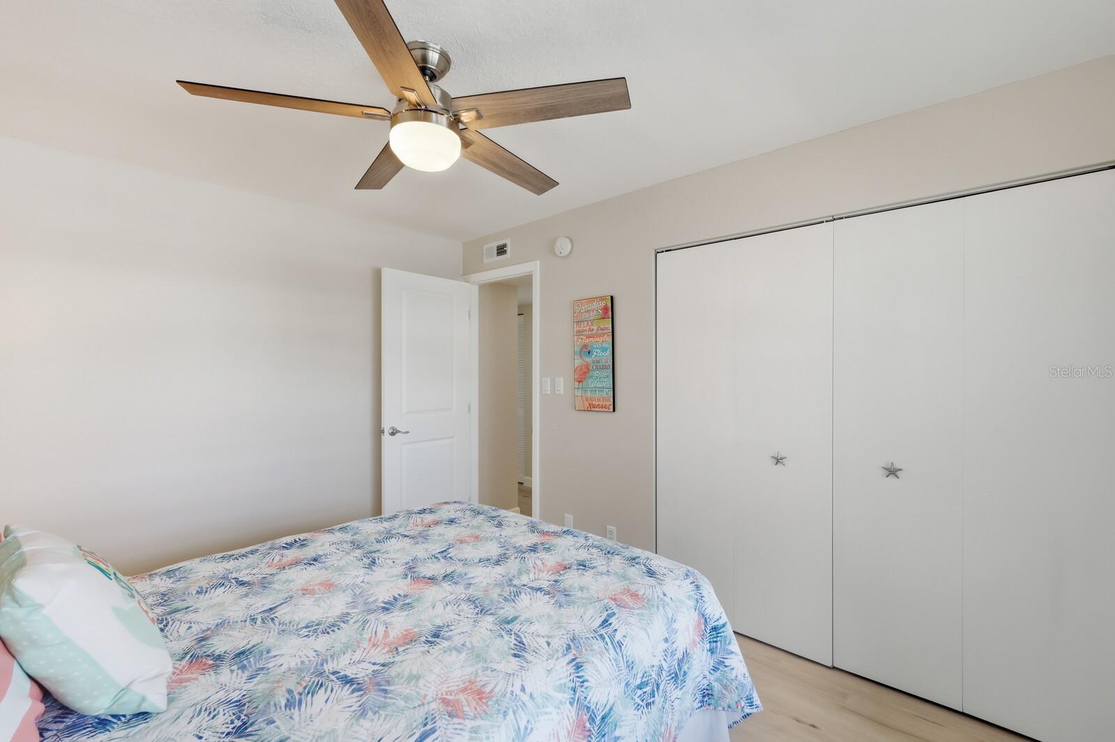 4380 Exeter Dr #h202 Property Photo 23