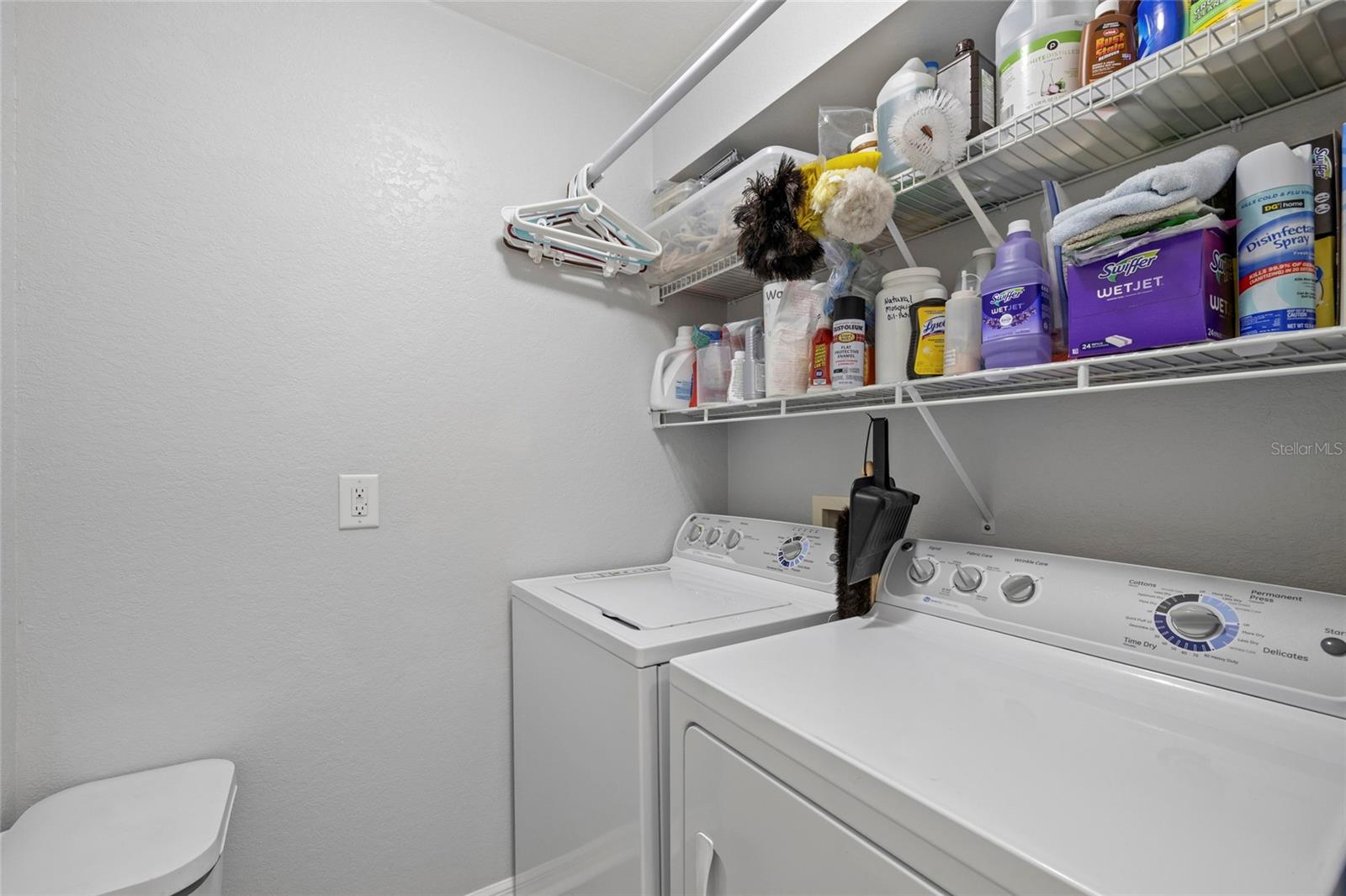 5262 Rhapsody Ave Property Photo 32