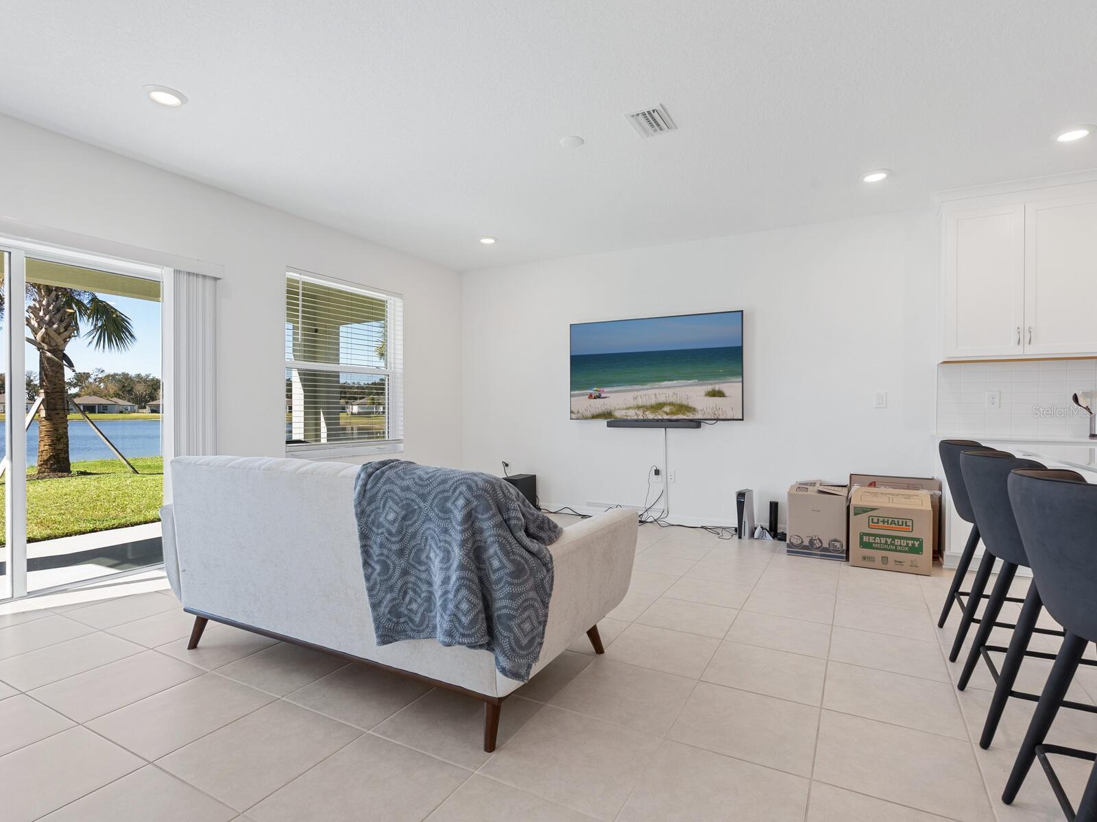 9975 Last Light Gln Property Photo 6