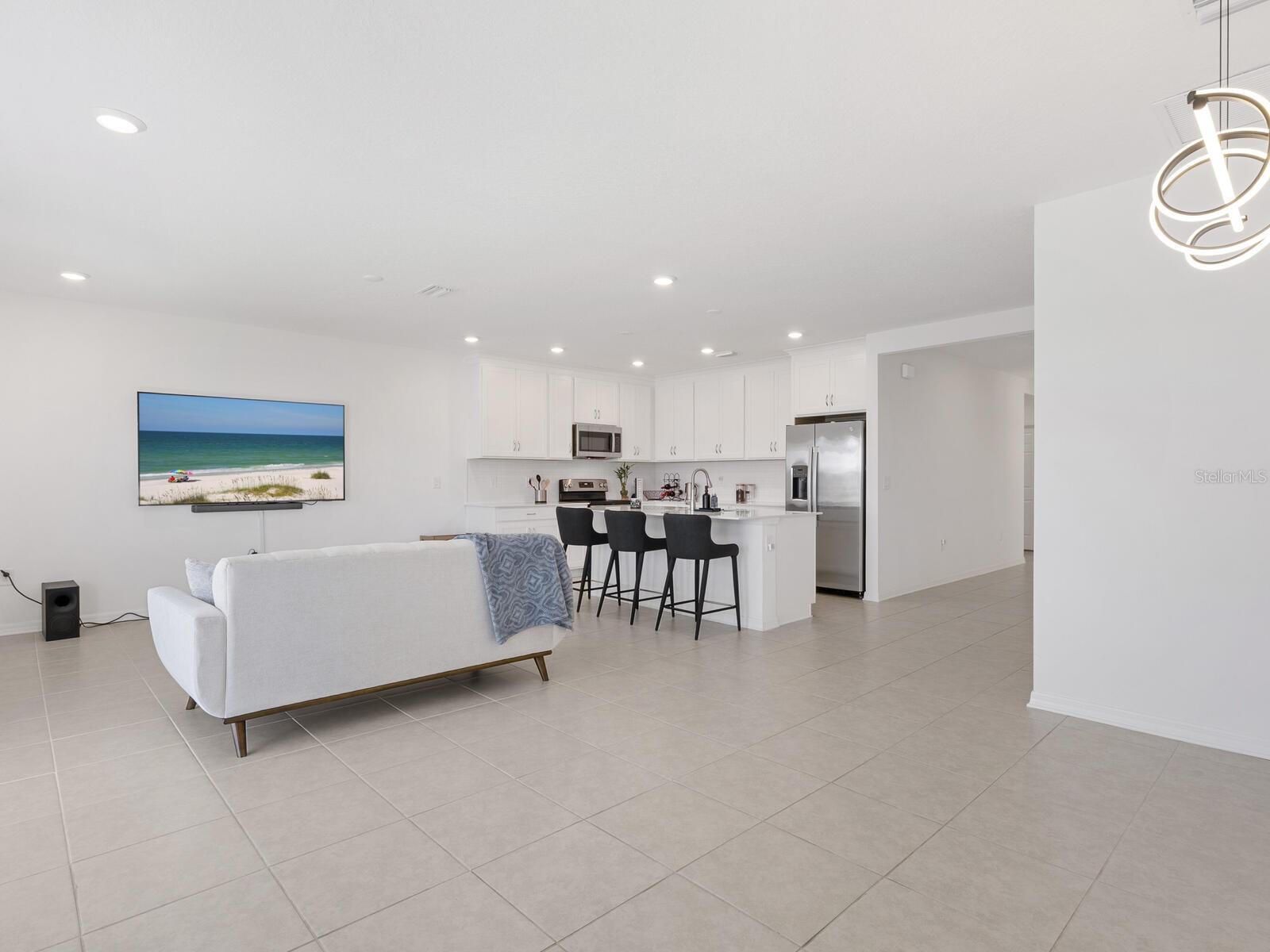 9975 Last Light Gln Property Photo 11