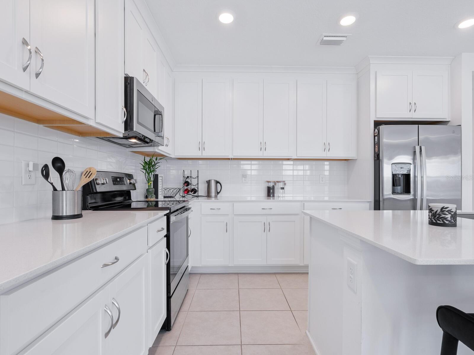 9975 Last Light Gln Property Photo 13