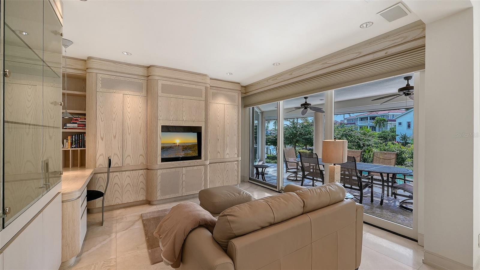 510 Harbor Gate Way Property Photo 24