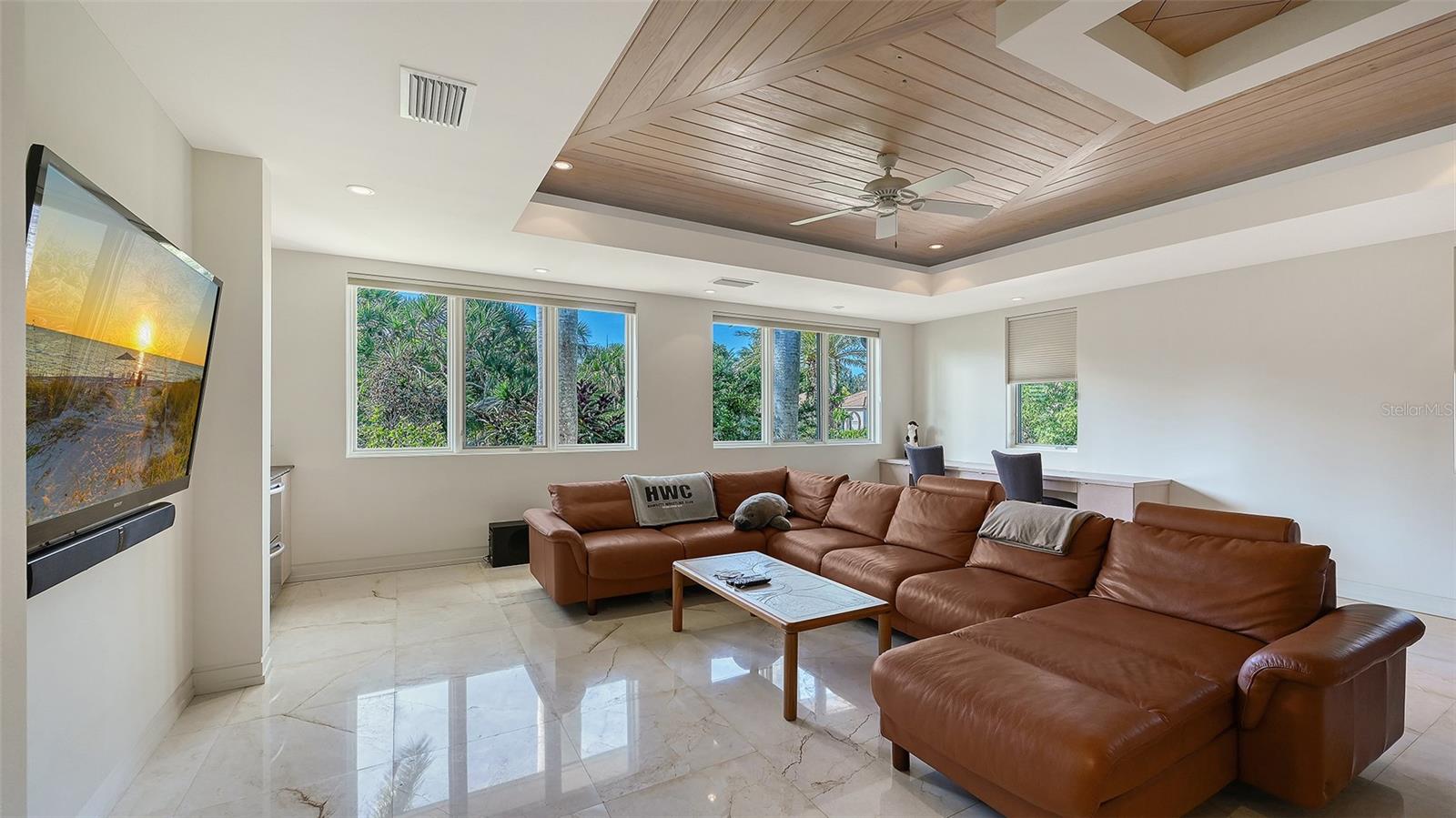 510 Harbor Gate Way Property Photo 37
