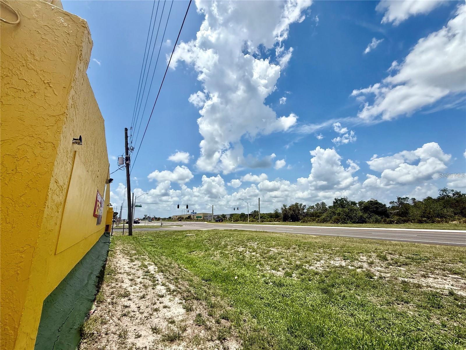4670 Us Highway 17 N Property Photo 3