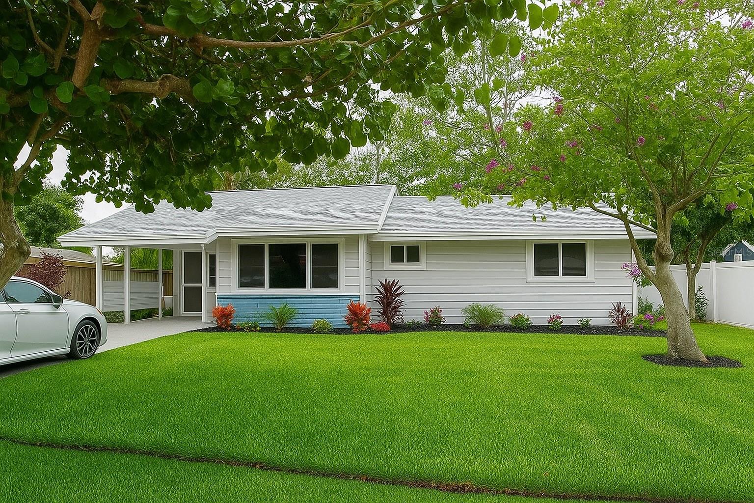 2722 NANCY ST Property Photo 1