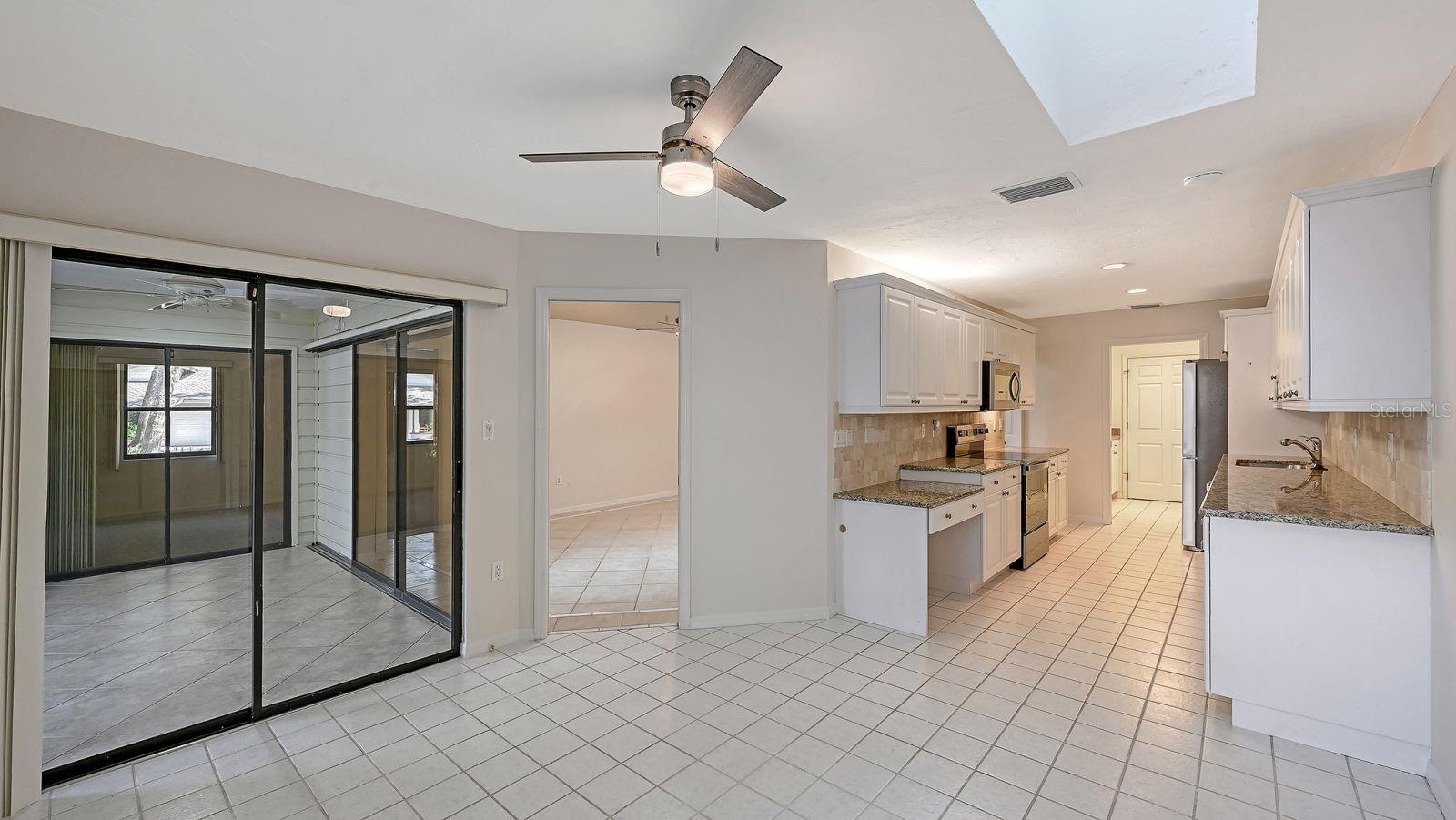 4799 Oak Forest Dr W #43 Property Photo 14