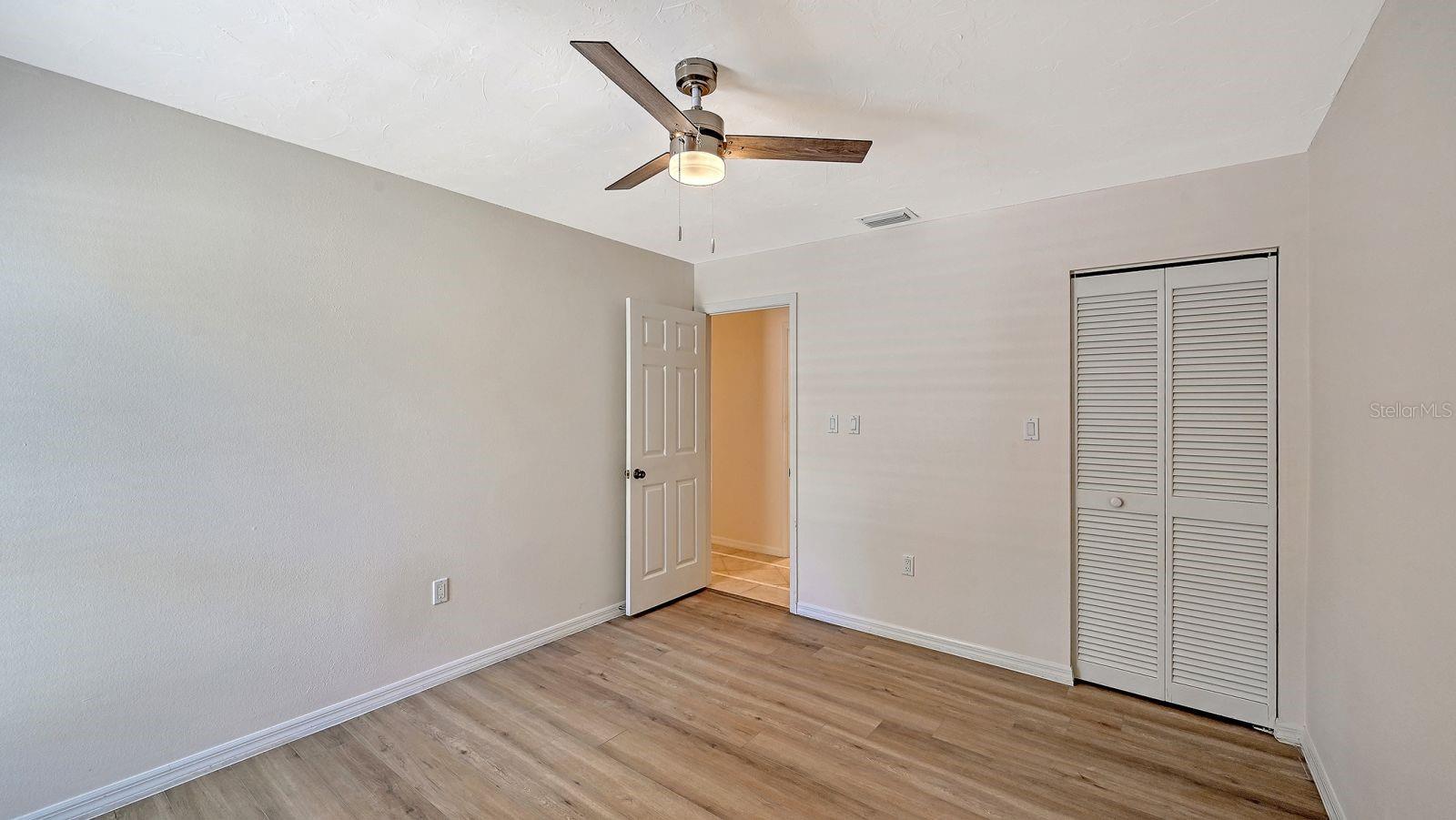 4799 Oak Forest Dr W #43 Property Photo 27