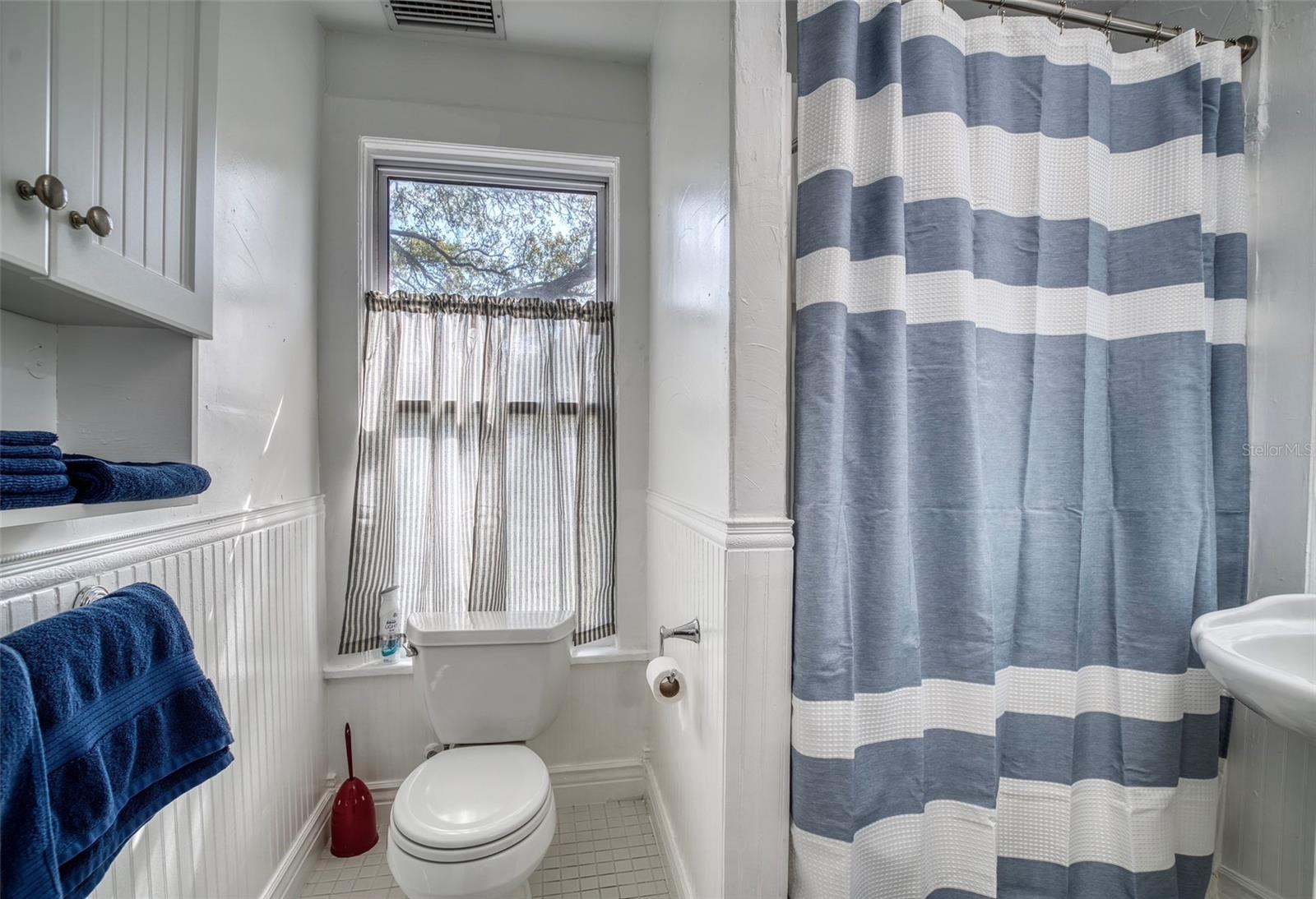 304 15th St W Property Photo 53