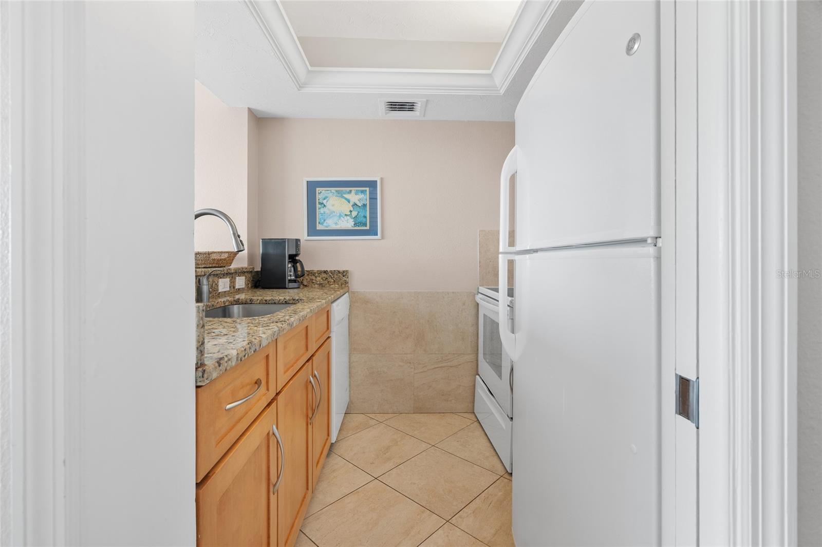 5966 Midnight Pass Rd #g118 Property Photo 11