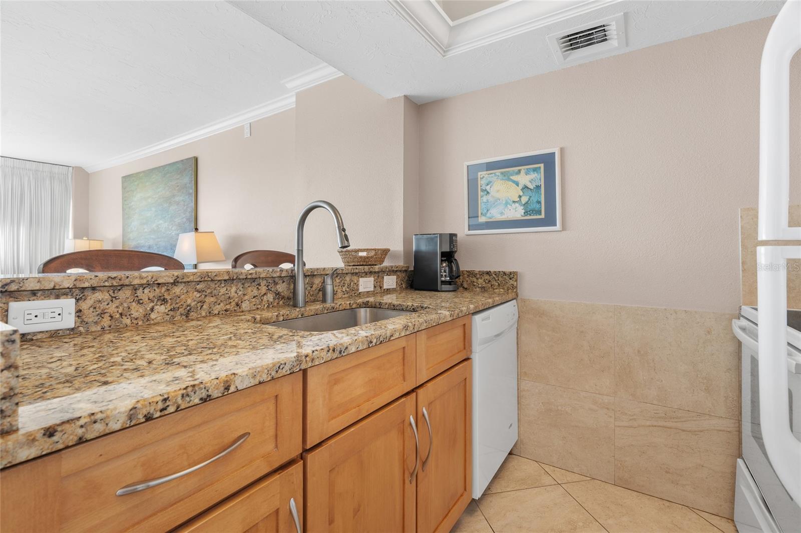5966 Midnight Pass Rd #g118 Property Photo 12