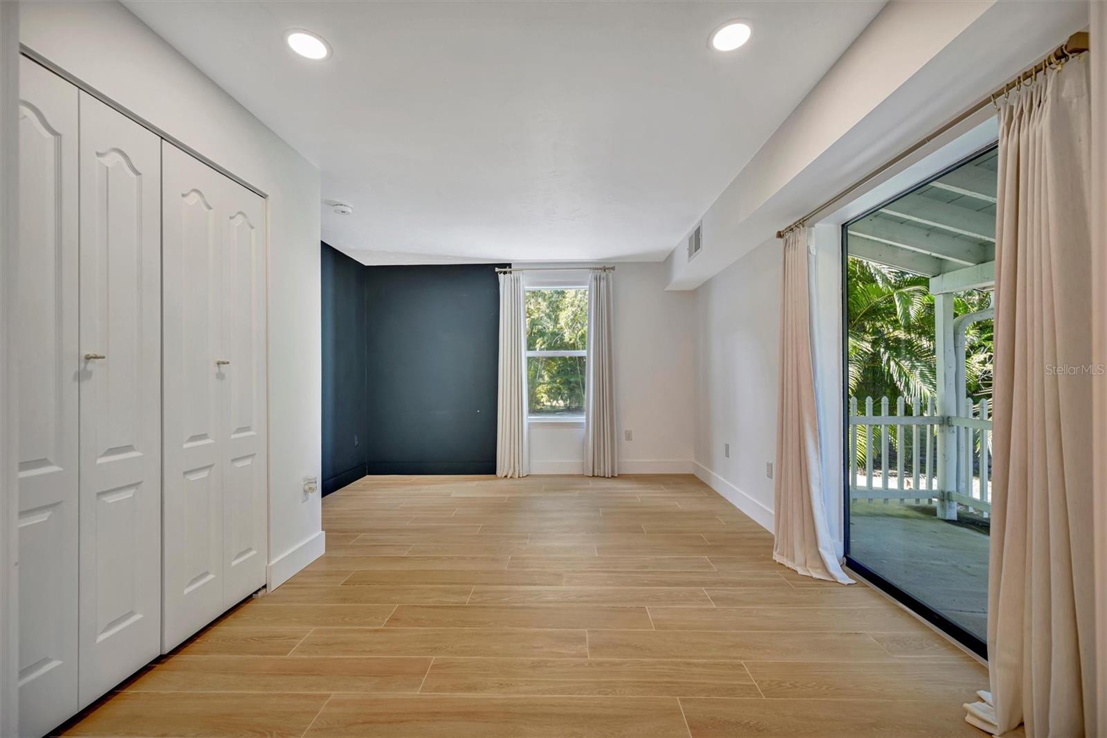 403 Longbow Trl Property Photo 33