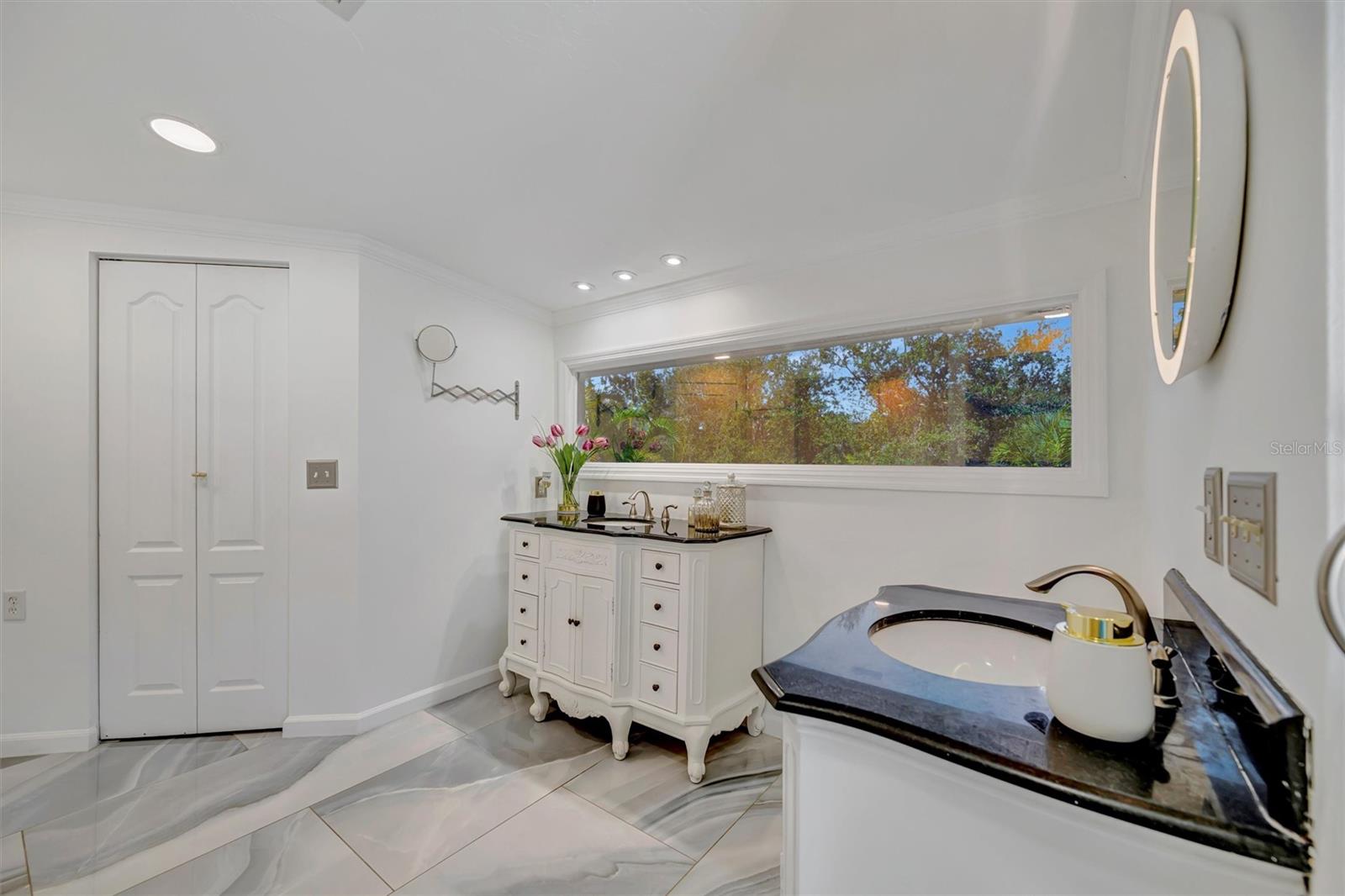 403 Longbow Trl Property Photo 53