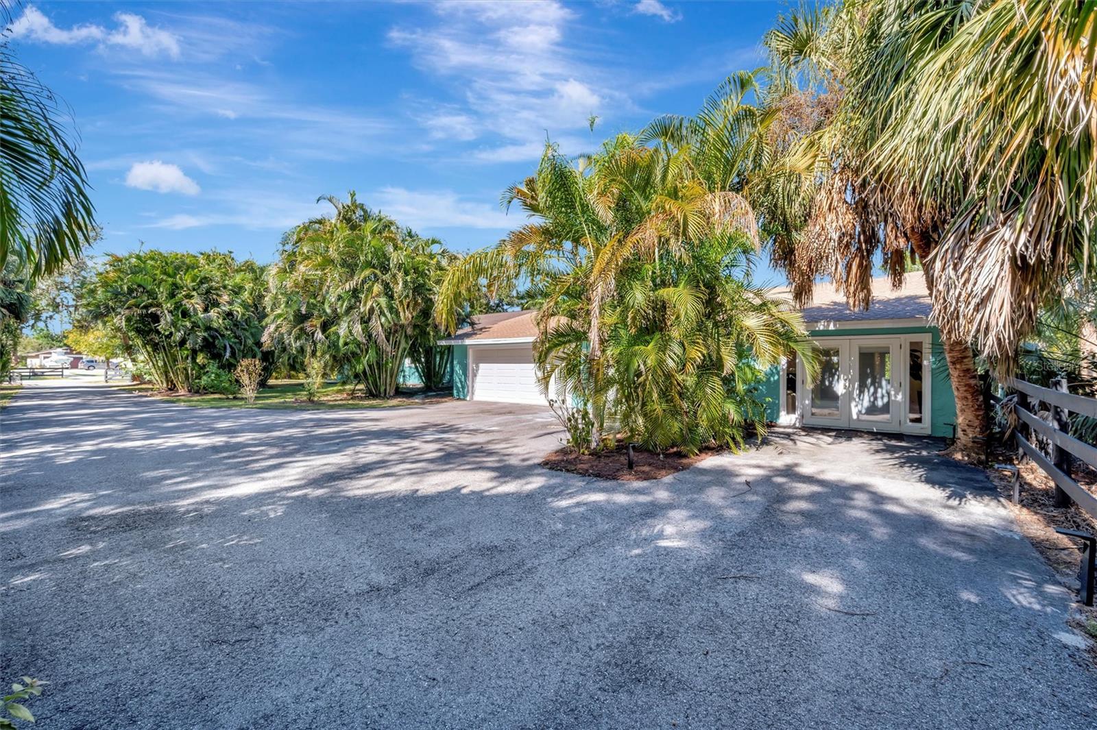 403 Longbow Trl Property Photo 85