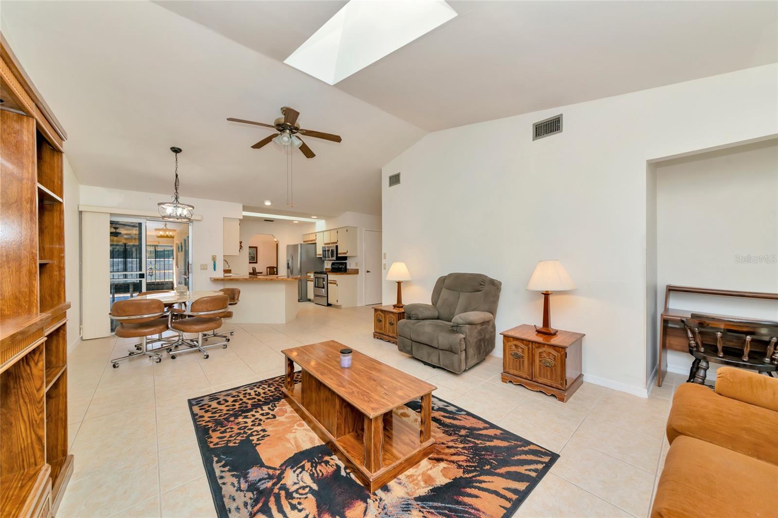2176 Barksdale St Property Photo 13