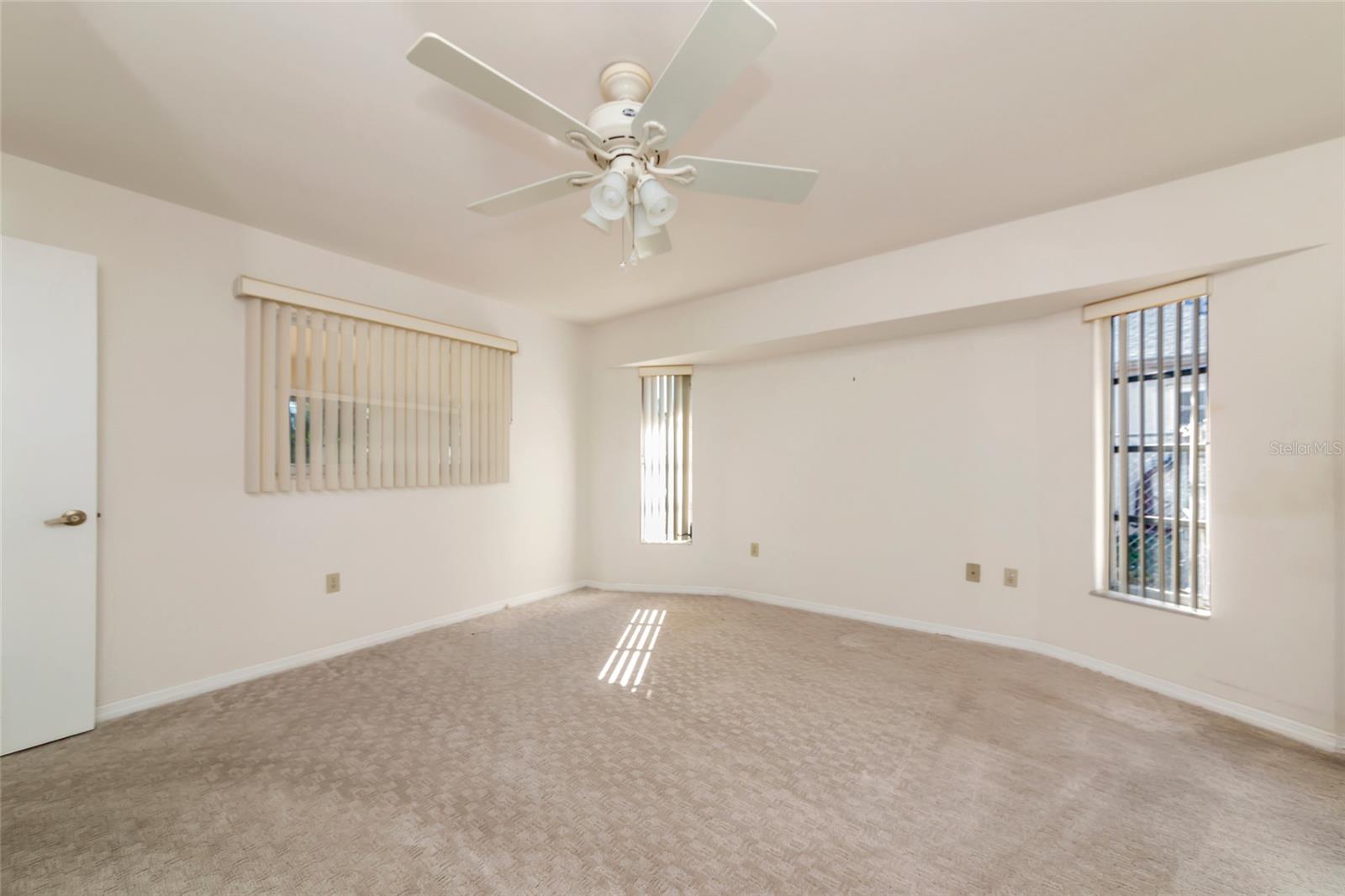 2176 Barksdale St Property Photo 27