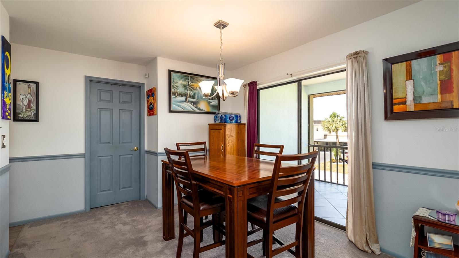 1770 Lake Pl #1770d Property Photo 10