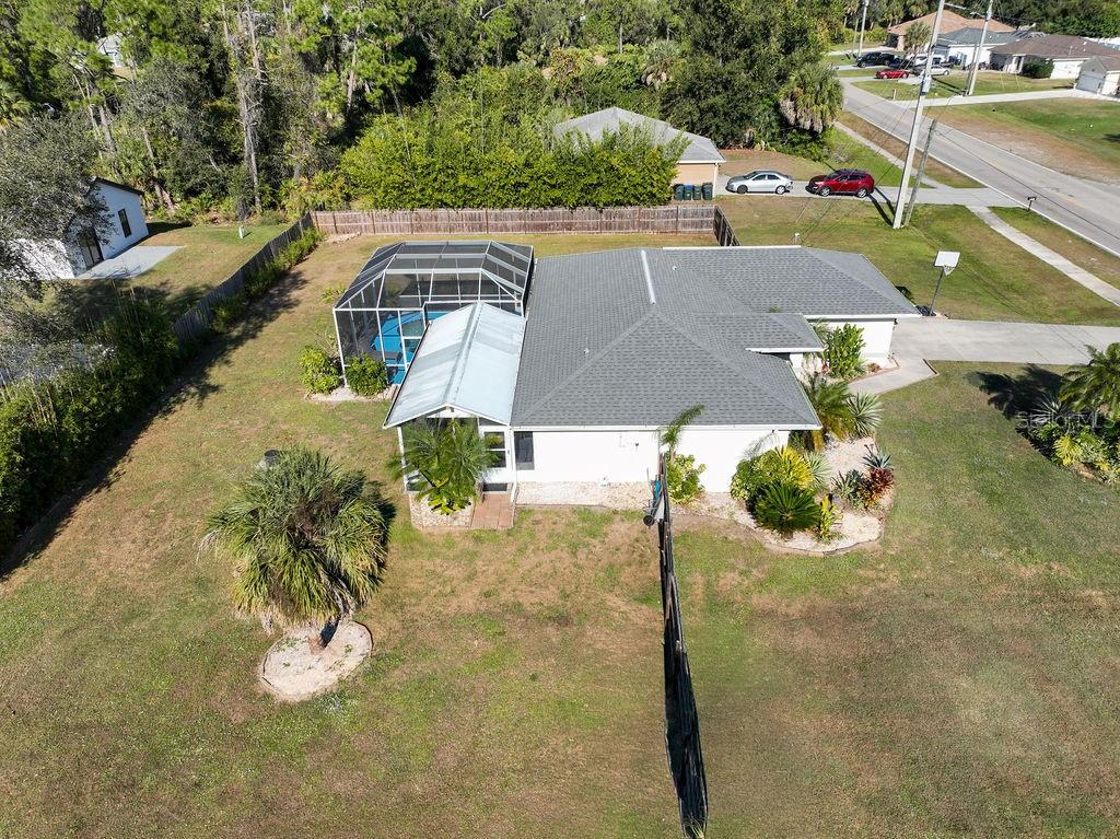 3357 N Chamberlain Blvd Property Photo 40