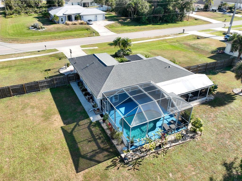 3357 N Chamberlain Blvd Property Photo 42