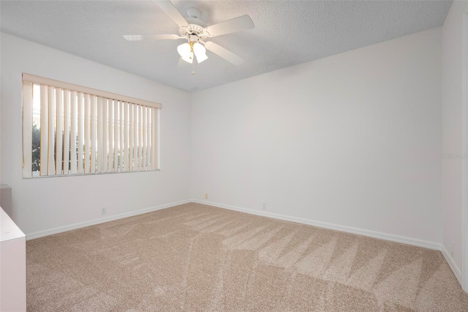 4310 Turnberry Ct Property Photo 28