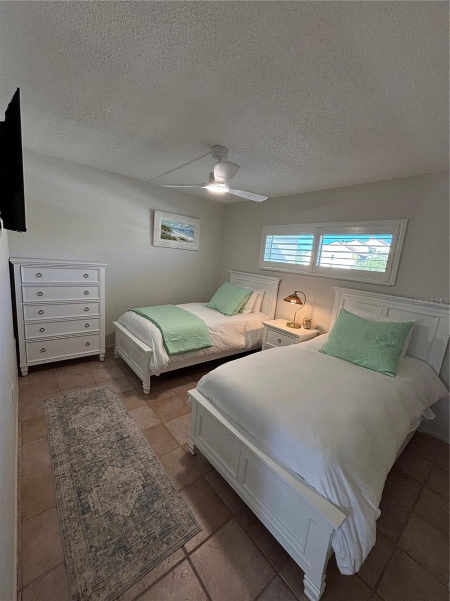 1250 N Portofino Dr #303 Property Photo 15