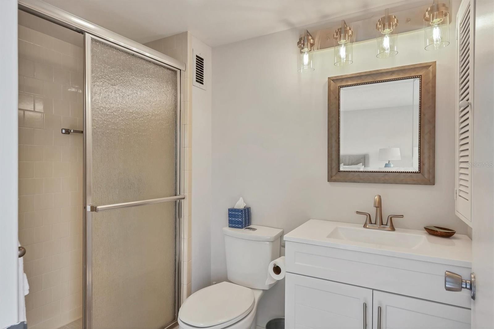 1250 N Portofino Dr #303 Property Photo 18
