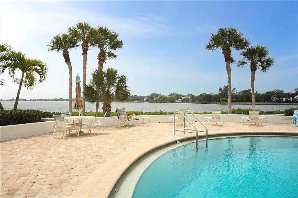 1650 Stickney Point Rd #50-202 Property Photo 32