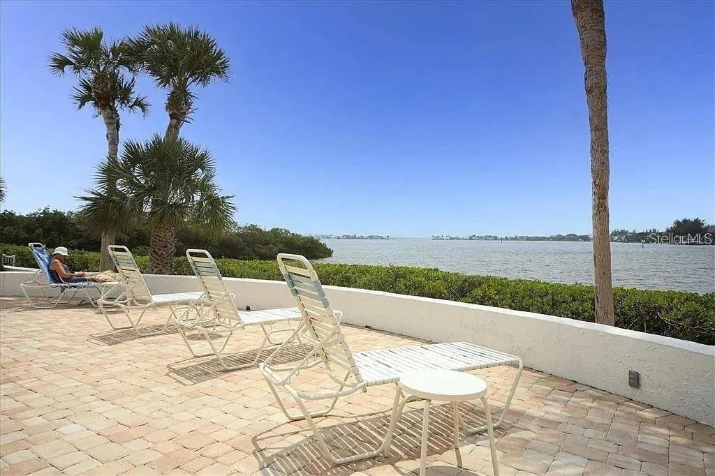 1650 Stickney Point Rd #50-202 Property Photo 44