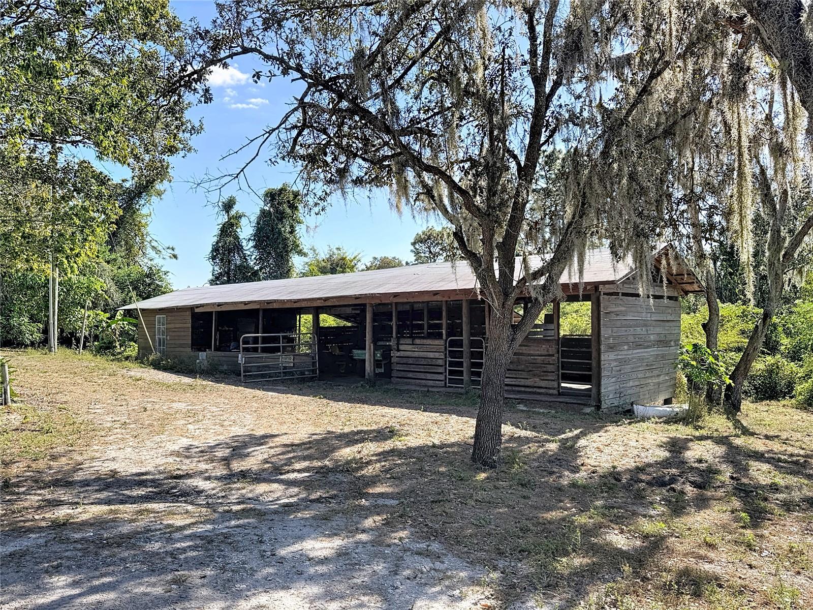 19600 E State Road 64 Property Photo 60