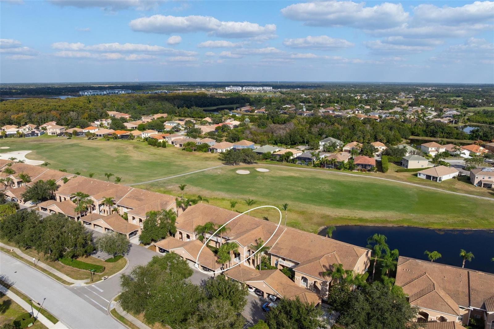 915 Fairwaycove Ln #204 Property Photo 39
