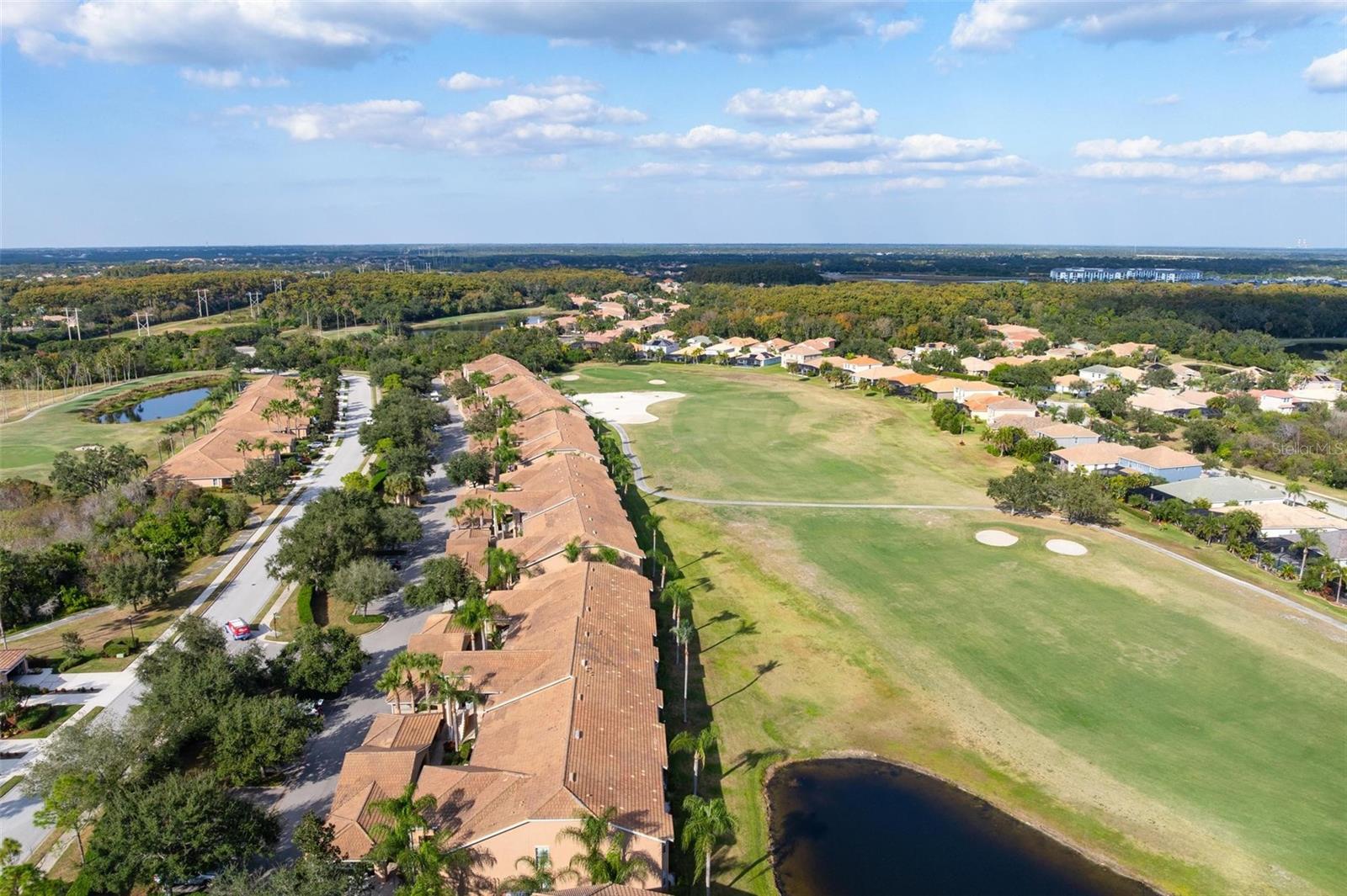 915 Fairwaycove Ln #204 Property Photo 40