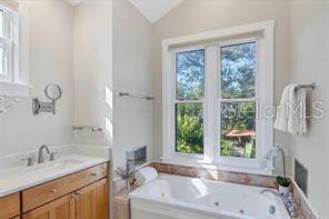 324 Julia Pl Property Photo 37