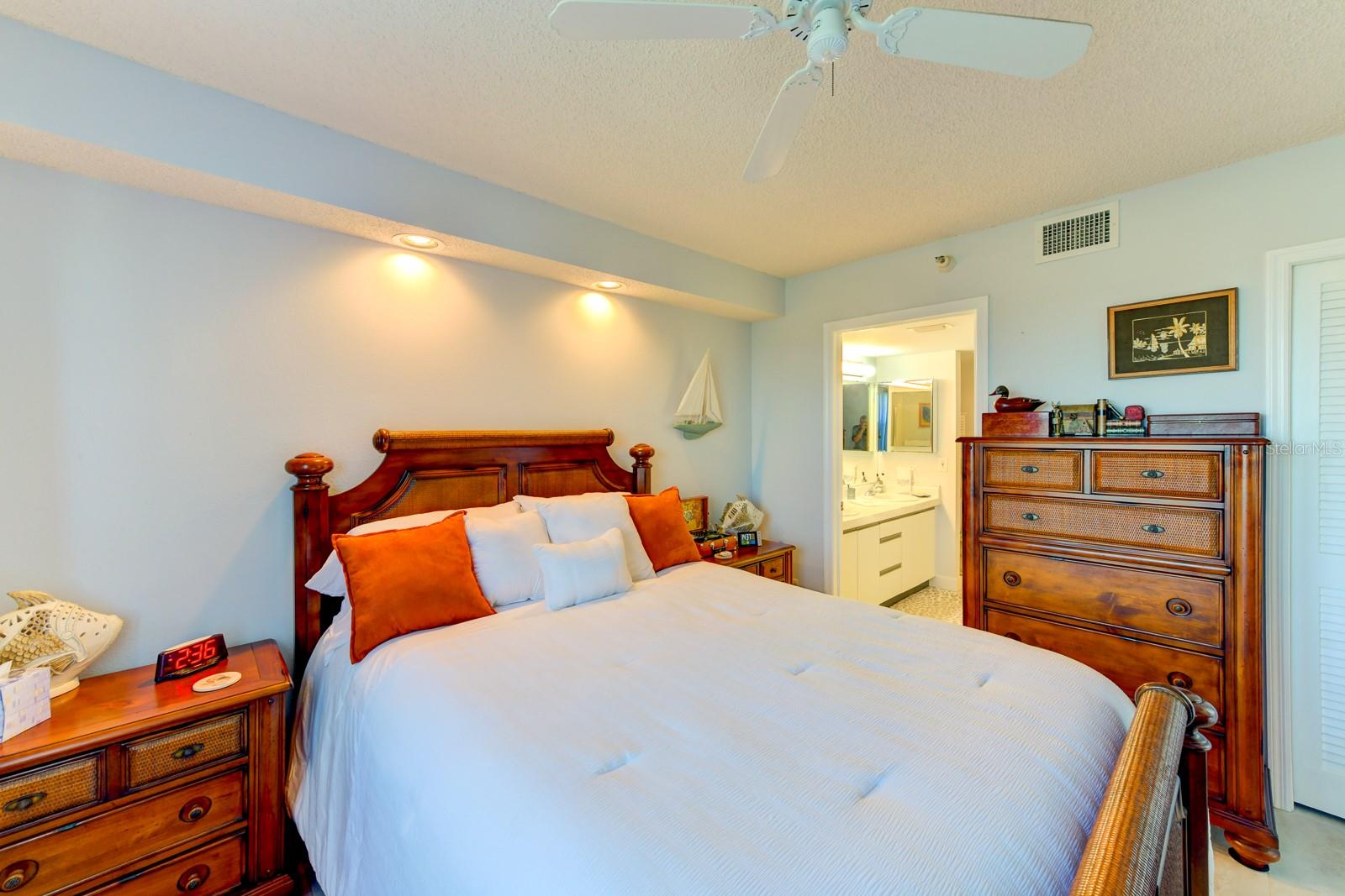 2320 Terra Ceia Bay Blvd #811 Property Photo 15