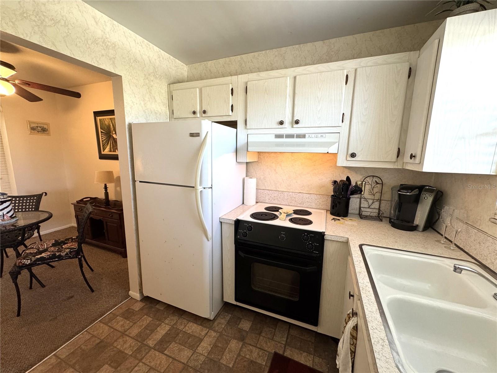4480 Ironwood Cir #308a Property Photo 9