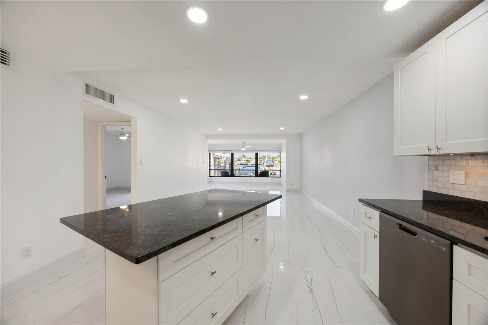 9608 Valencia Cv Property Photo 14