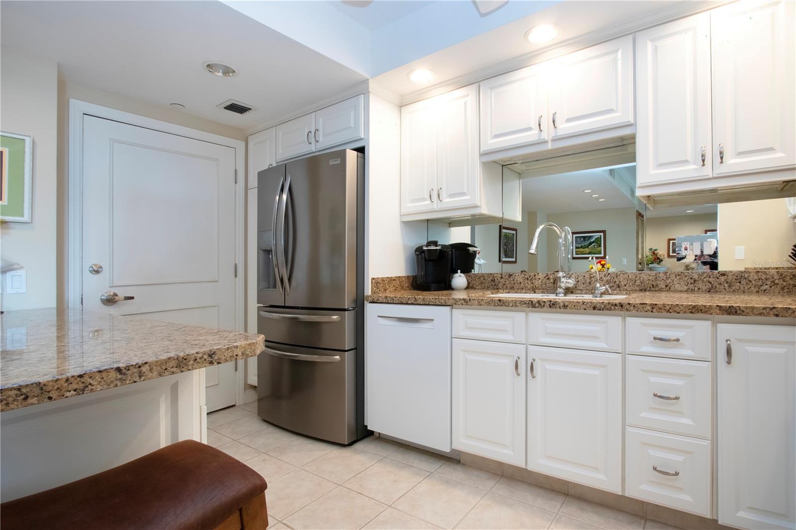 1212 Benjamin Franklin Dr #607 Property Photo 14