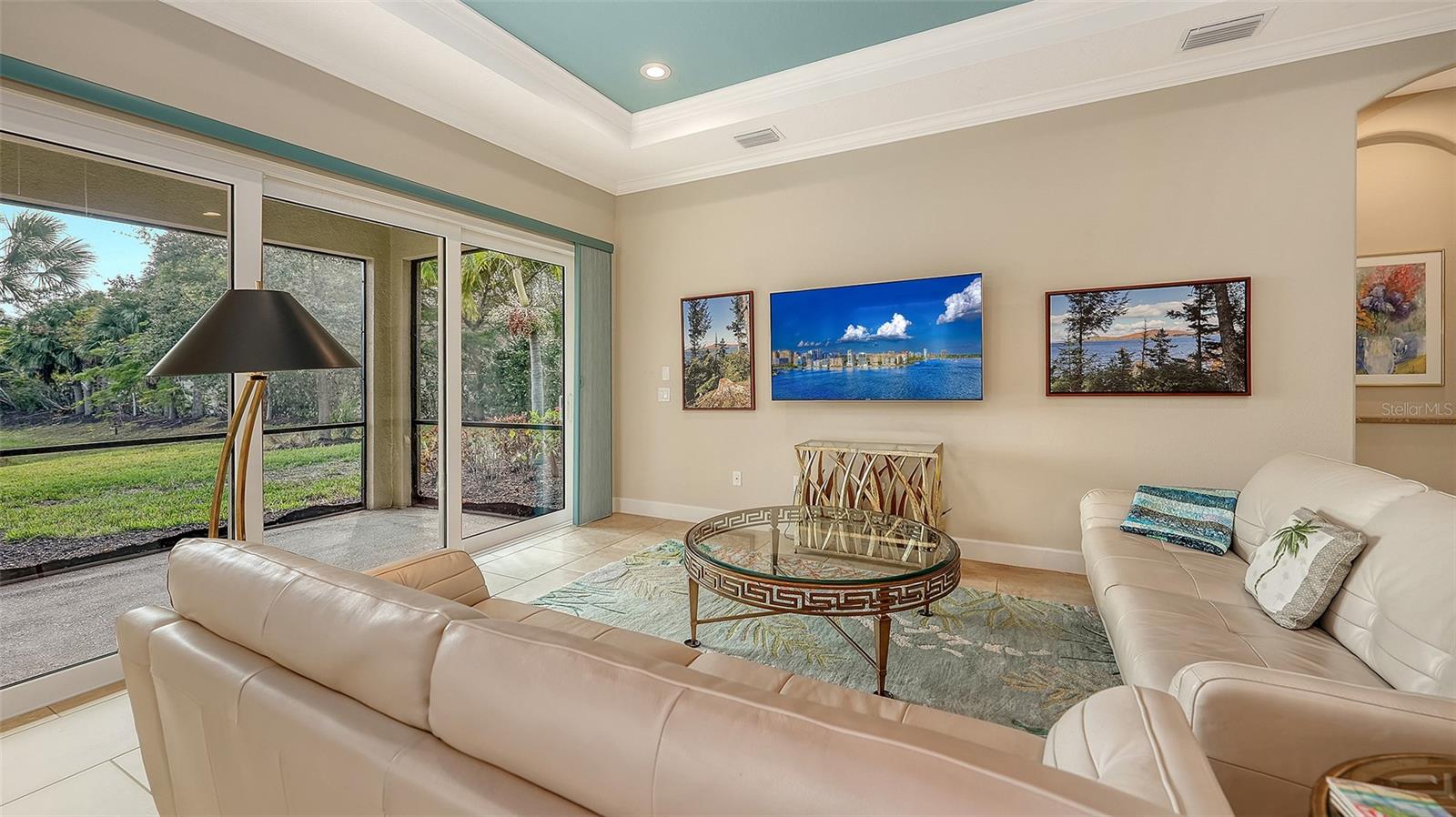 8101 Gabanna Dr Property Photo 9