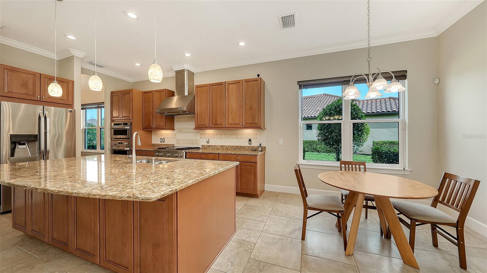 8101 Gabanna Dr Property Photo 11