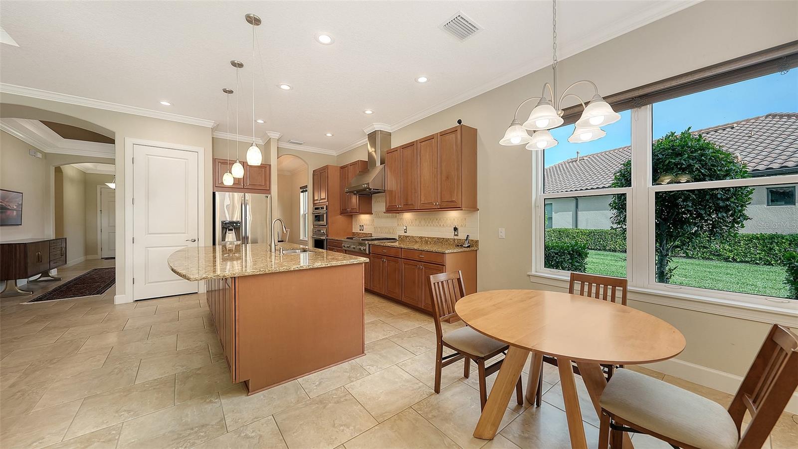 8101 Gabanna Dr Property Photo 12