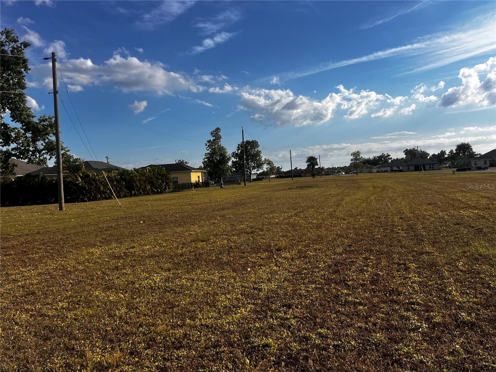 25458 Islas Dr Property Photo 2